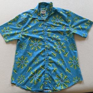 Super Soaker button up
